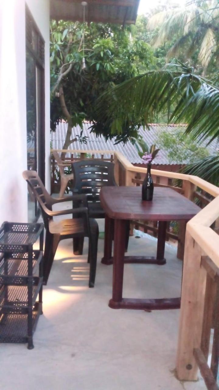 Yunal'S Place Matara Exterior photo